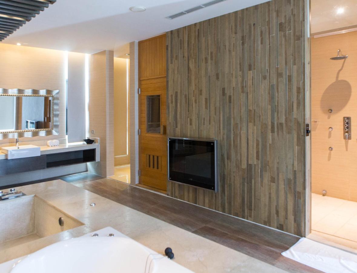 All-Ur Boutique Motel - Taichung Branch Exterior foto