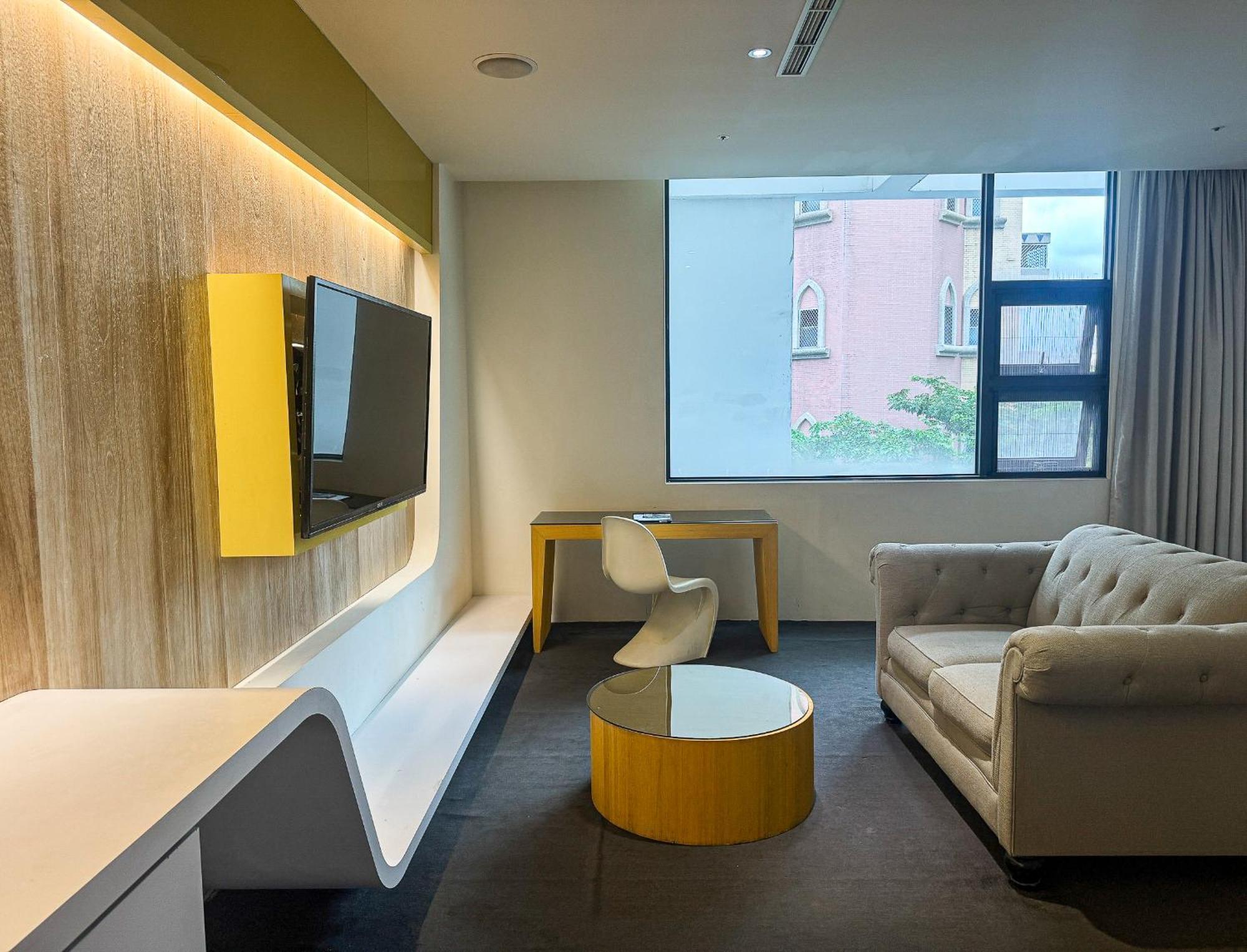 All-Ur Boutique Motel - Taichung Branch Exterior foto