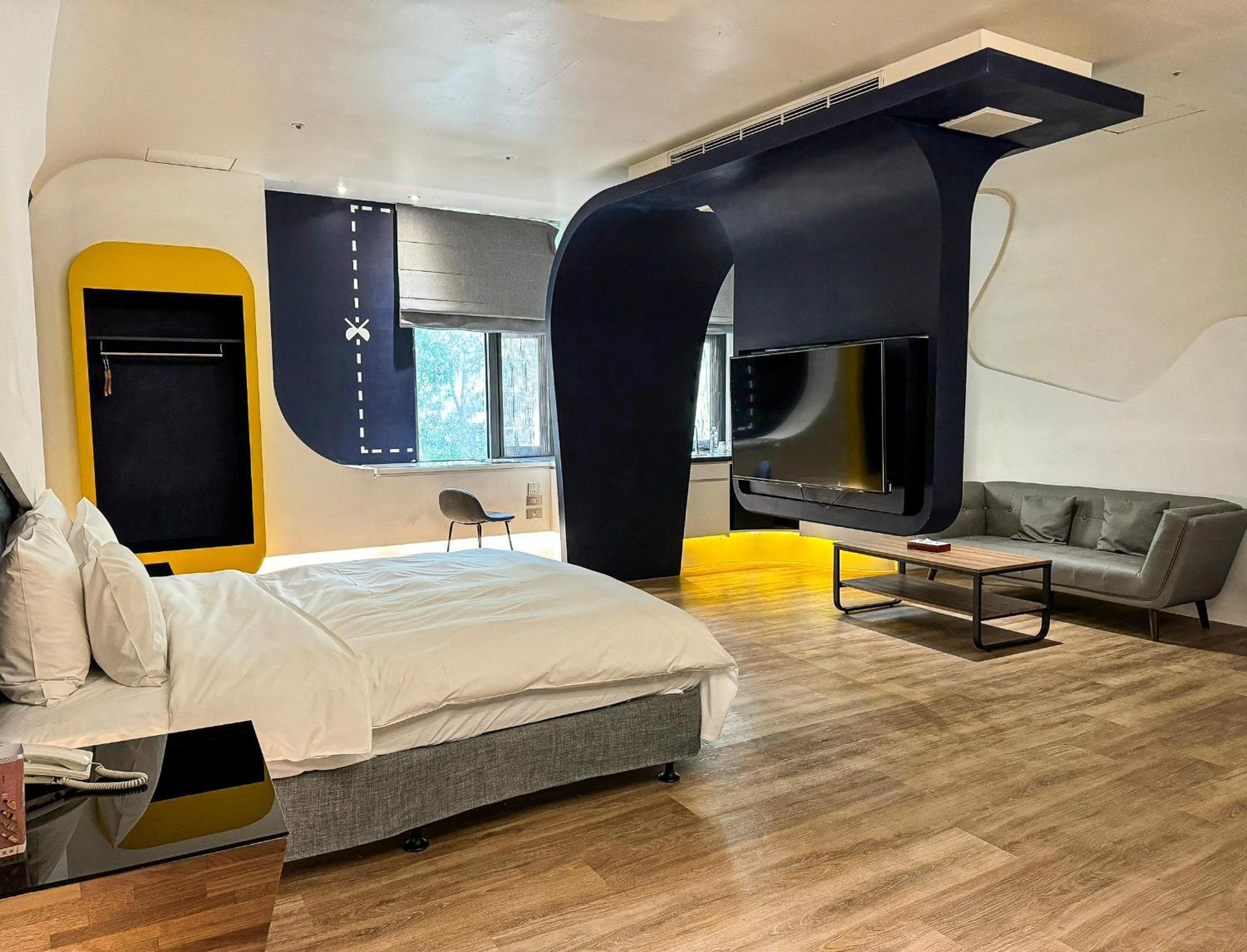 All-Ur Boutique Motel - Taichung Branch Exterior foto