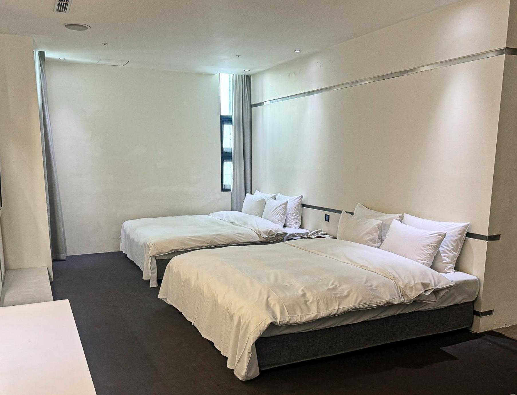 All-Ur Boutique Motel - Taichung Branch Exterior foto