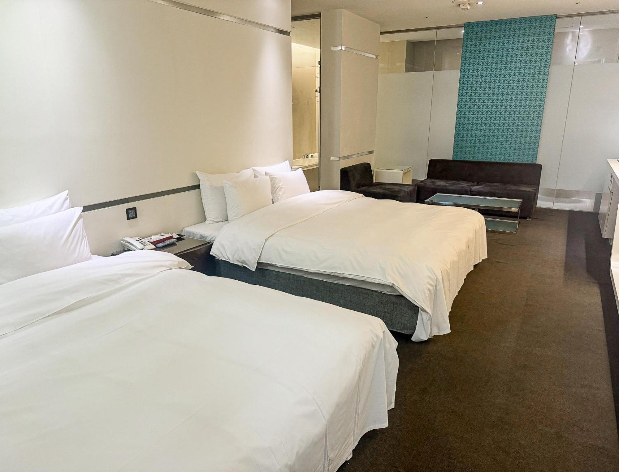 All-Ur Boutique Motel - Taichung Branch Exterior foto