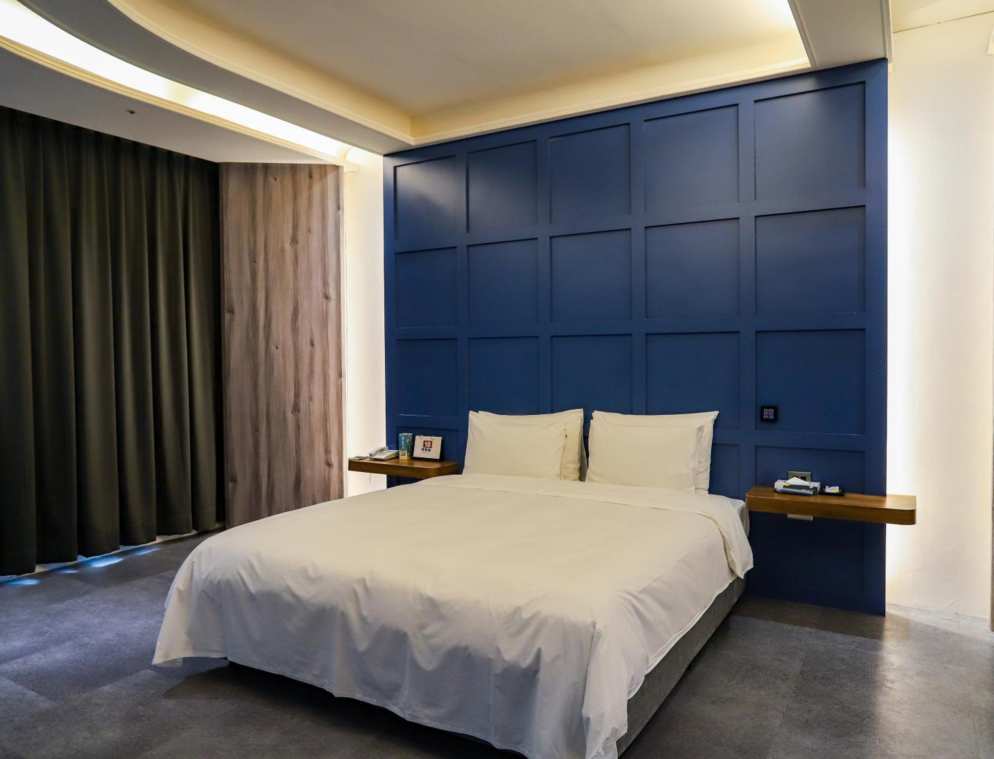 All-Ur Boutique Motel - Taichung Branch Exterior foto